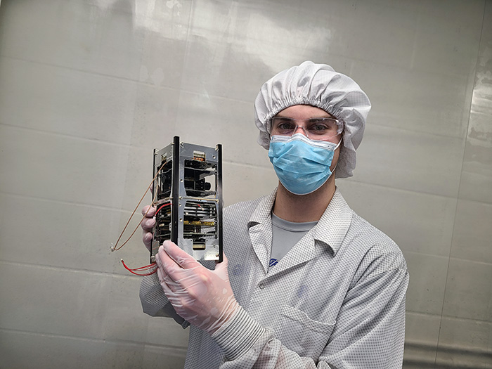 Ryan Aulie has been part of the RADSAT-SK project at the University of Saskatchewan. He and fellow students visited the Canadian Space Agency headquarters in Montreal, and will be in Cape Canaveral, Florida June 3 as the satellite is launched toward the International Space Station<br />
