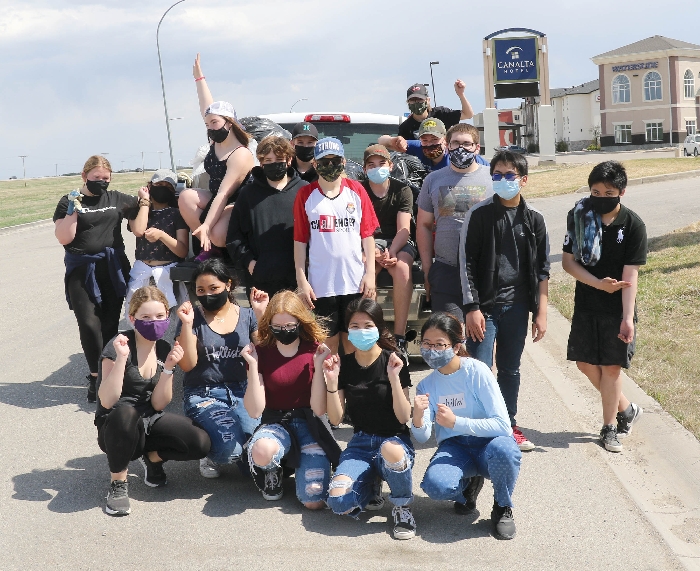 Moosomin students took to the streets last Friday to pick up garbage as part of the annual town-wide community clean-up event.