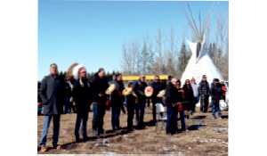 Kahkewistahaw welcomes herd of bison