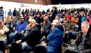 Full house for meeting on CFIA traceability regulations