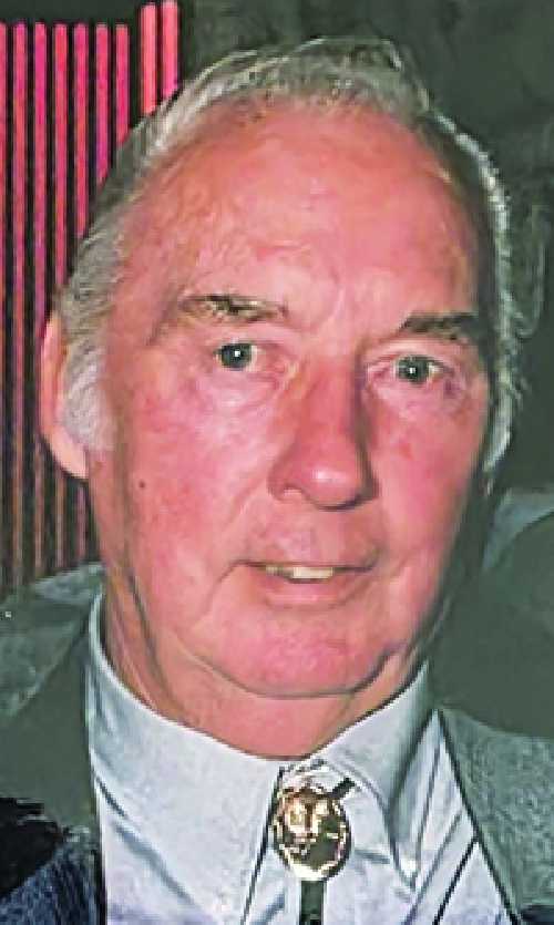 Kenneth  Hamilton  James Leftwich